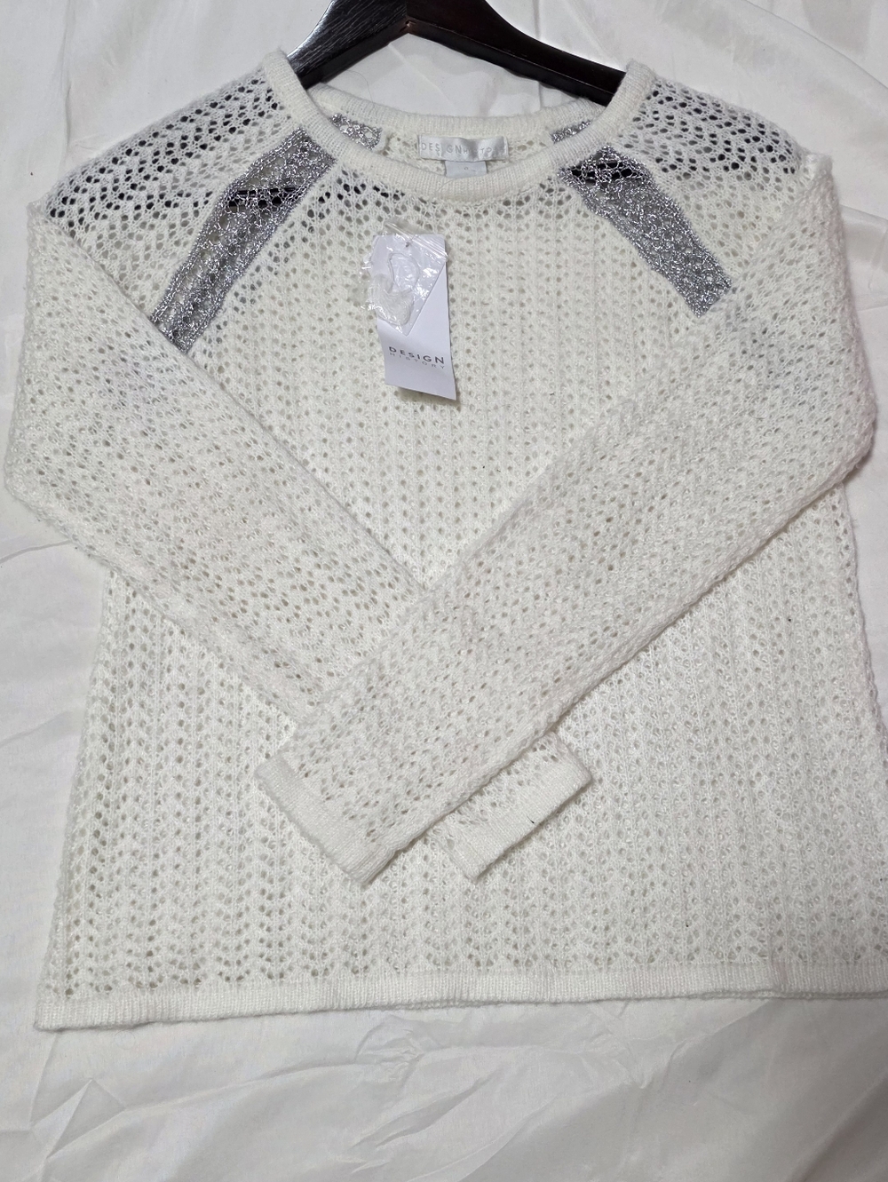 Neiman Marcus Cream Open-Knit Long Sleeve Top with Silver Shoulder Panels